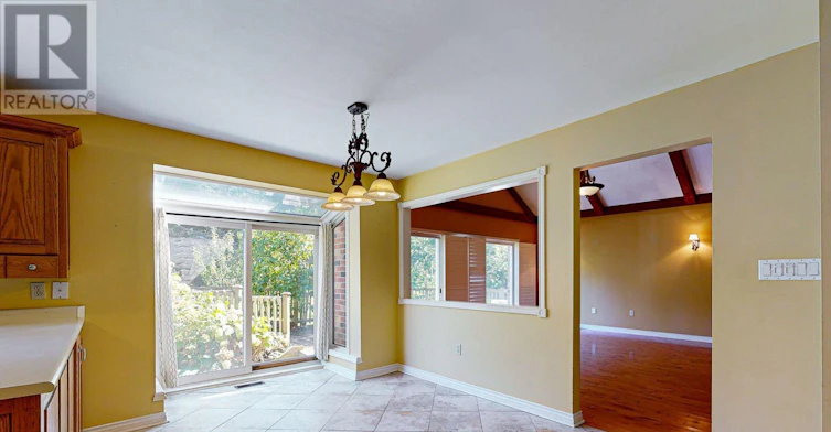 12301 Keele Street E, Vaughan, ON, L6A 2B3 - 8