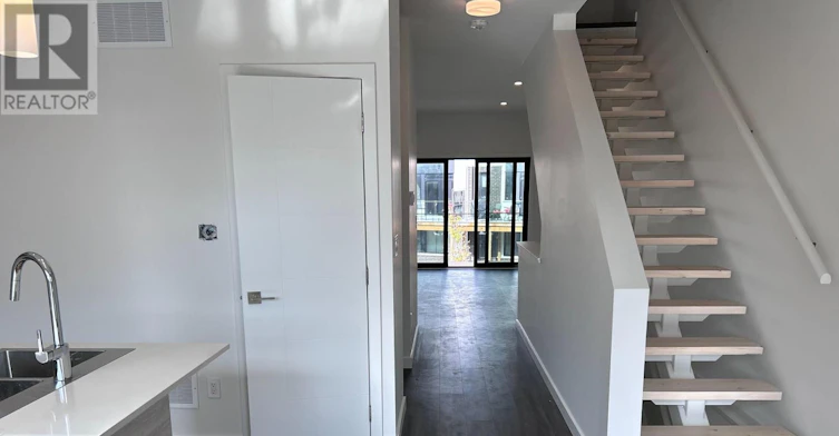 15 Rainwater Lane, Barrie, ON, L4N 9J6 - 4