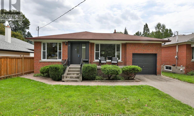 69 Ravenscrest Drive