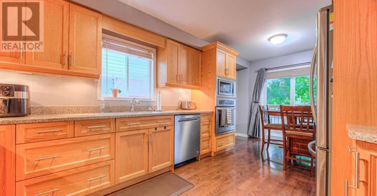 124 Wheatland Drive, Cambridge, ON, N1P 1E2 - 8