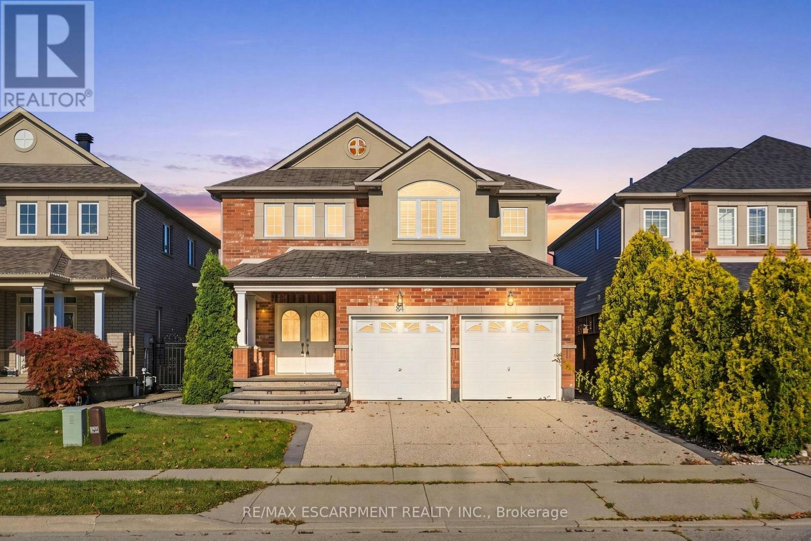 84 Deerborn Drive, Hamilton, ON, L8V 0A7
