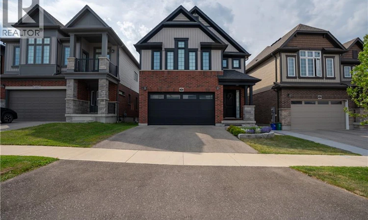 311 Chokecherry Crescent