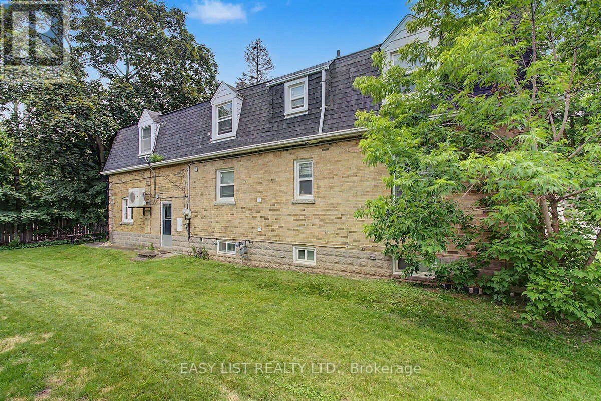 77 Avondale Avenue, Toronto, ON, M2N 2V1