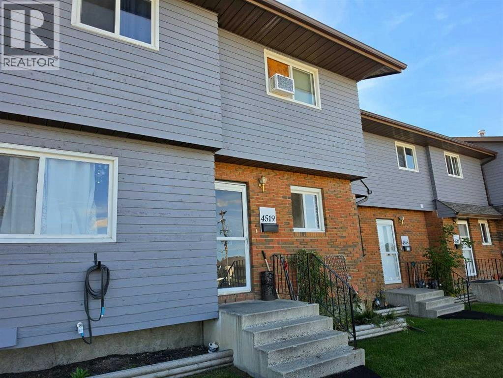 4519 48 Street, Innisfail, AB, T4G 1W8