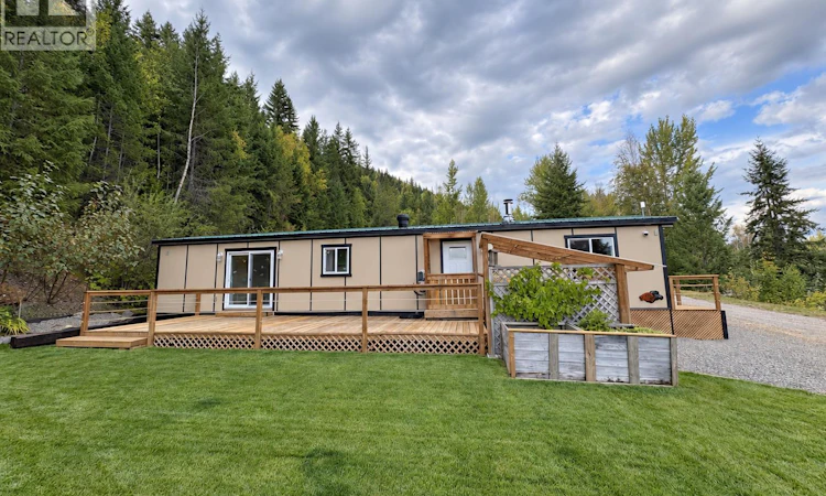 13-851 Old North Thompson Highway