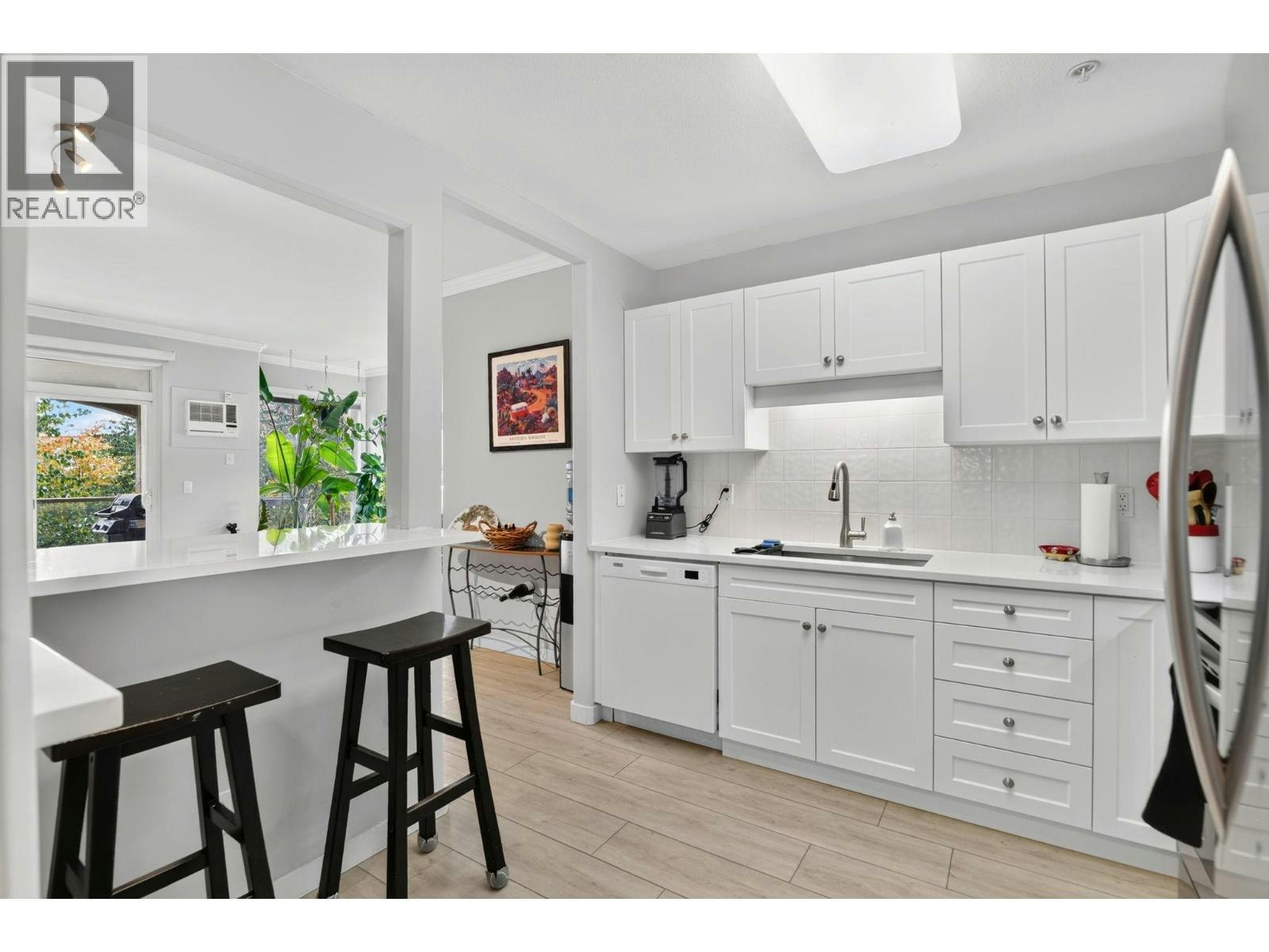312-1960 Enterprise Way, Kelowna, BC, V1Y 9S5