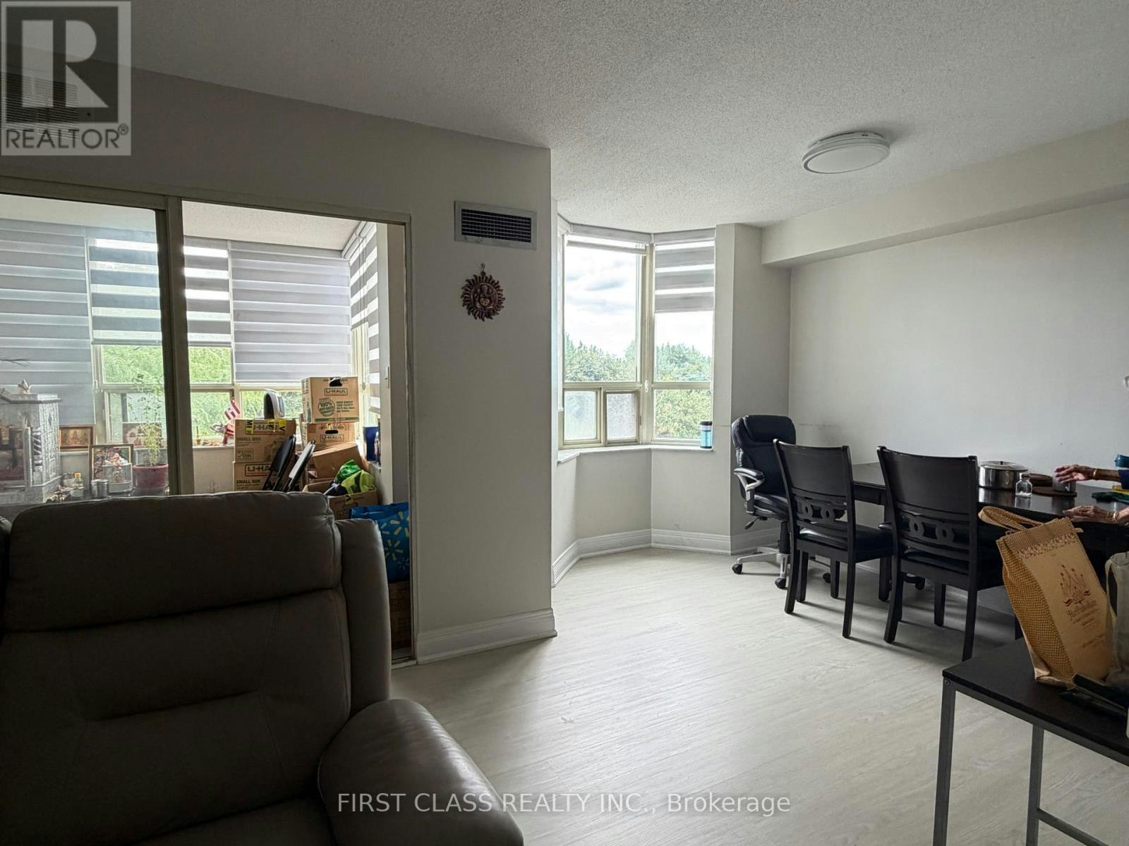 402-30 Malta Avenue, Brampton, ON, L6Y 4S5 - 9