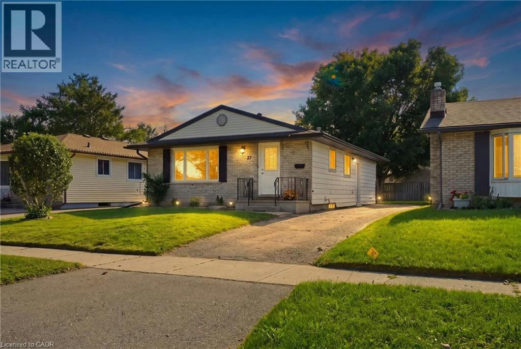 27 Appalachian Crescent, Kitchener, ON, N2E 1A3