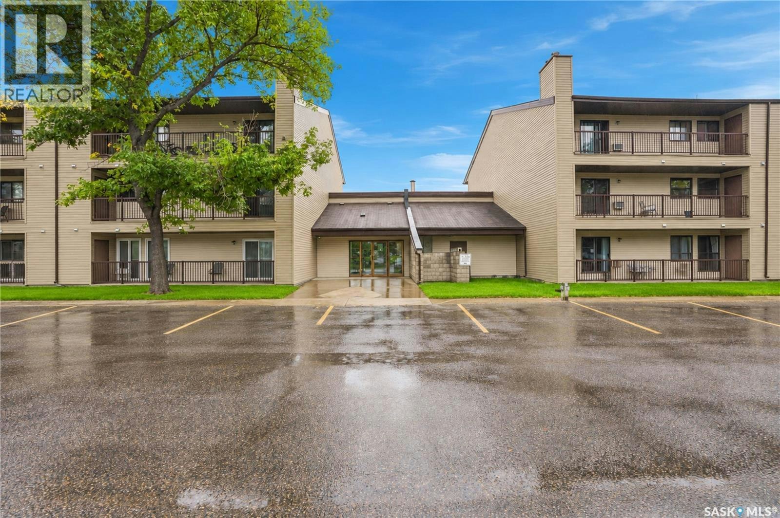 203B-4040 8th Street E, Saskatoon, SK, S7H 5L4