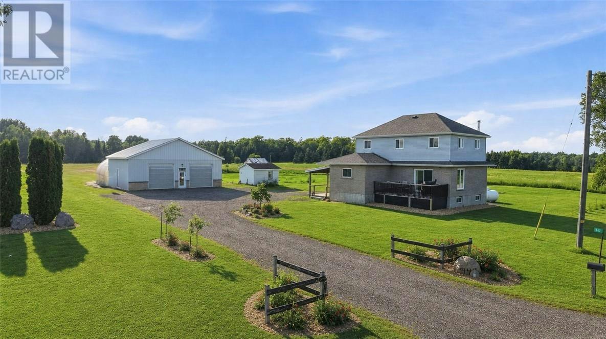 949 535 Highway, French River, ON, P0M 2N0
