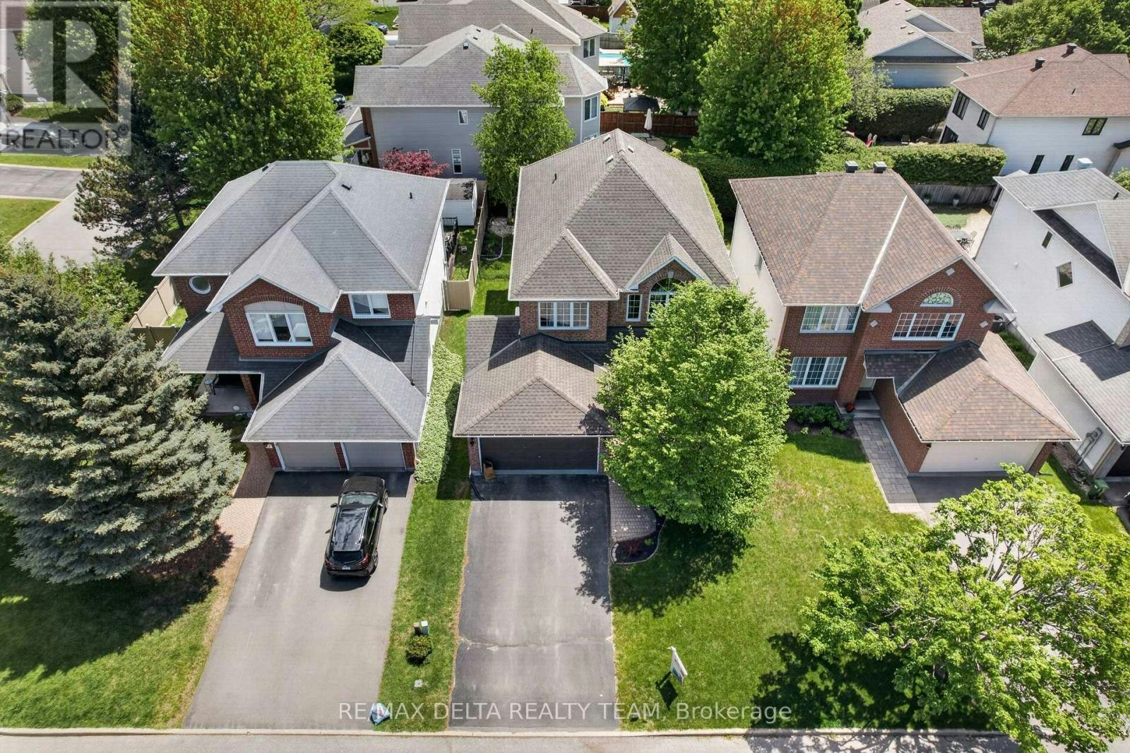 46 Birchfield Avenue, Ottawa, ON, K2M 2N5 - 4