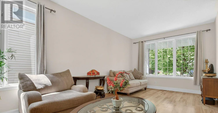 46 Birchfield Avenue, Ottawa, ON, K2M 2N5 - 16