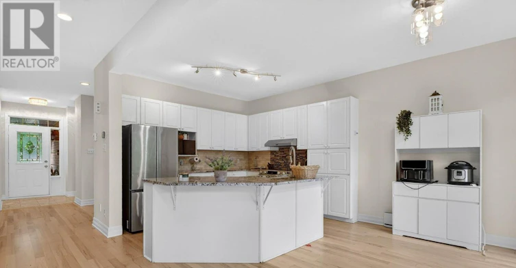 46 Birchfield Avenue, Ottawa, ON, K2M 2N5 - 22