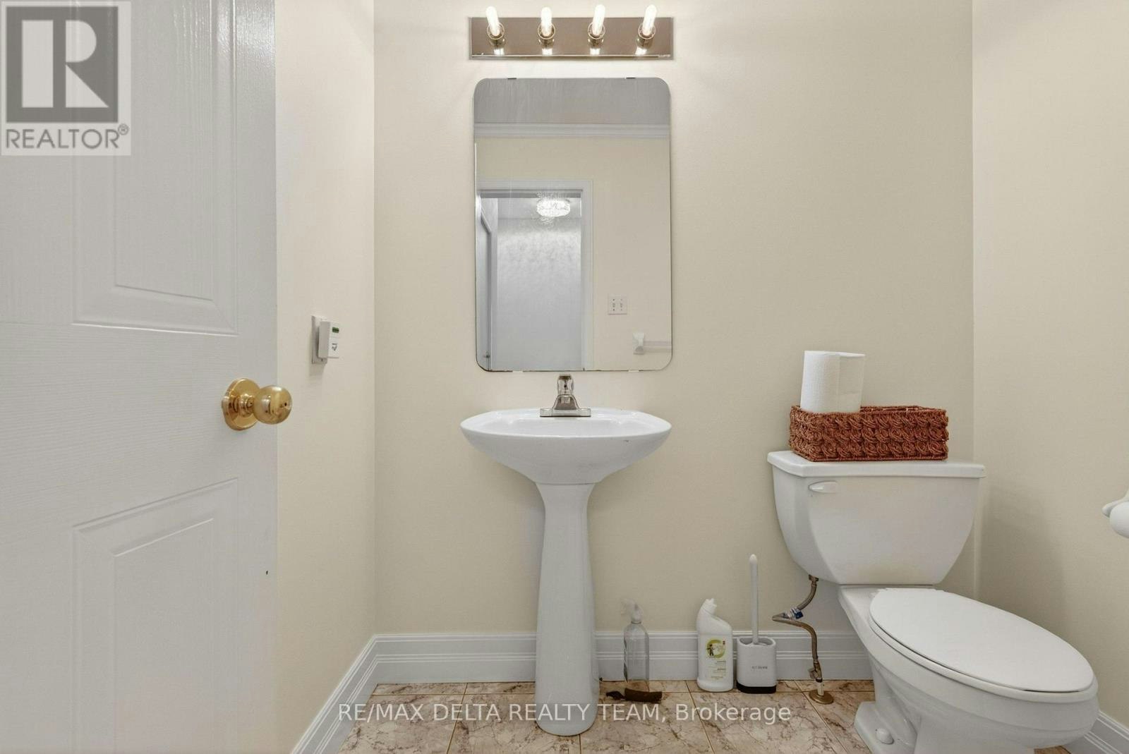 46 Birchfield Avenue, Ottawa, ON, K2M 2N5 - 18