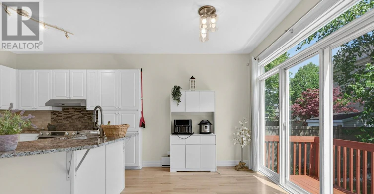 46 Birchfield Avenue, Ottawa, ON, K2M 2N5 - 25