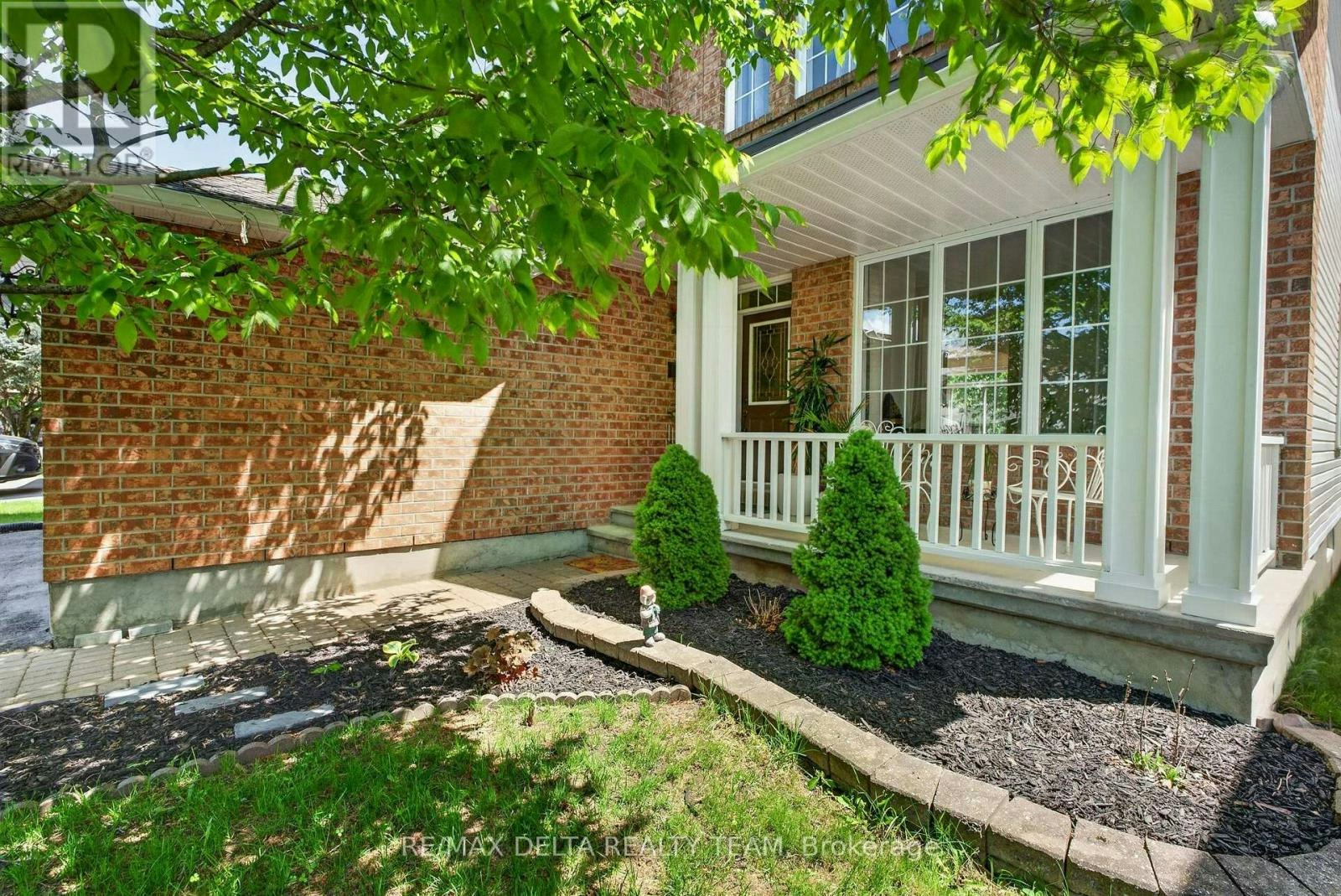 46 Birchfield Avenue, Ottawa, ON, K2M 2N5 - 10