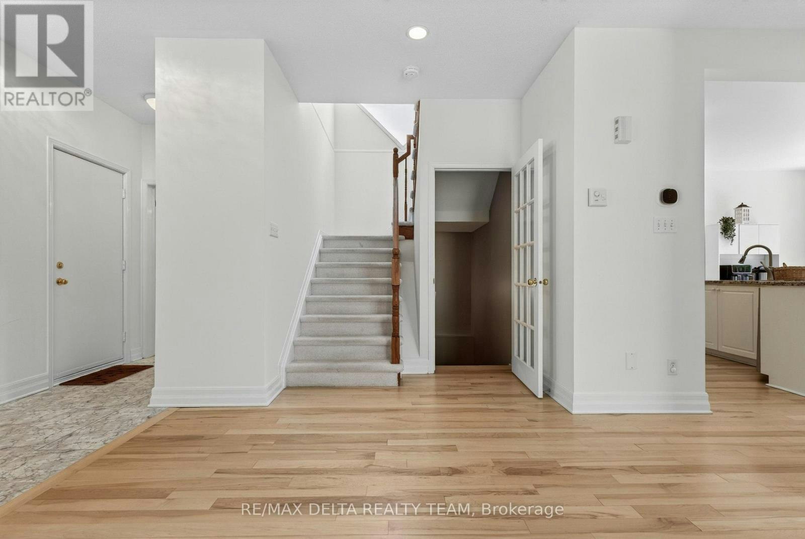 46 Birchfield Avenue, Ottawa, ON, K2M 2N5 - 17