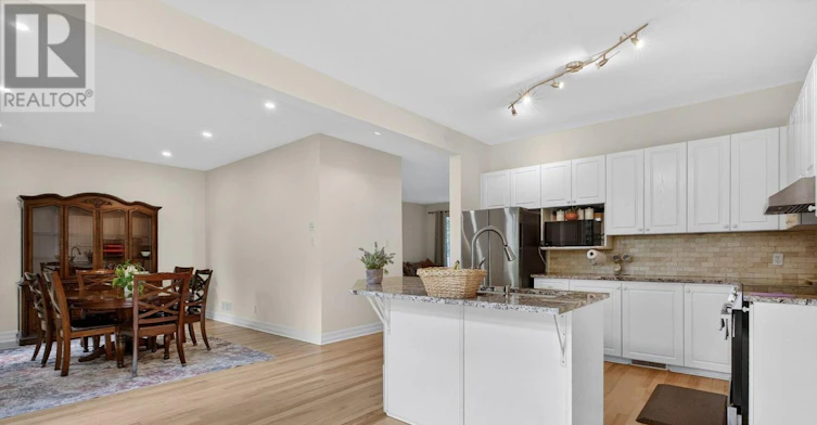 46 Birchfield Avenue, Ottawa, ON, K2M 2N5 - 24