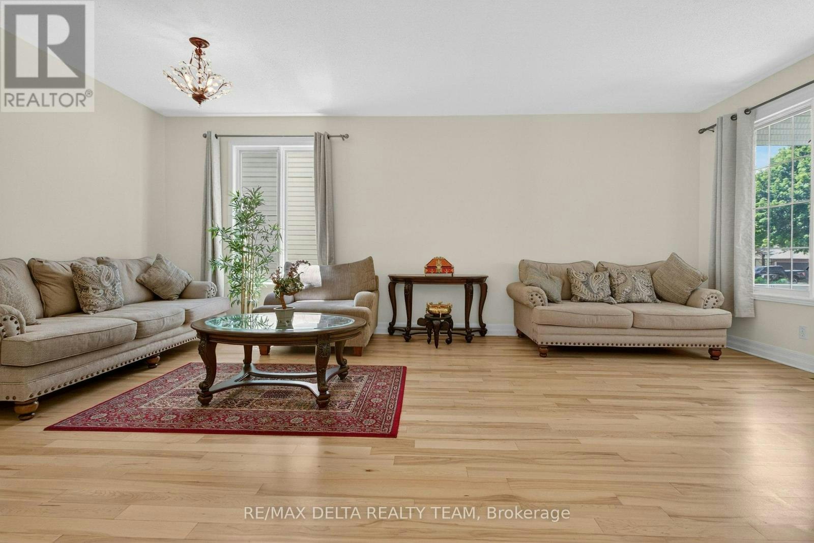 46 Birchfield Avenue, Ottawa, ON, K2M 2N5 - 14
