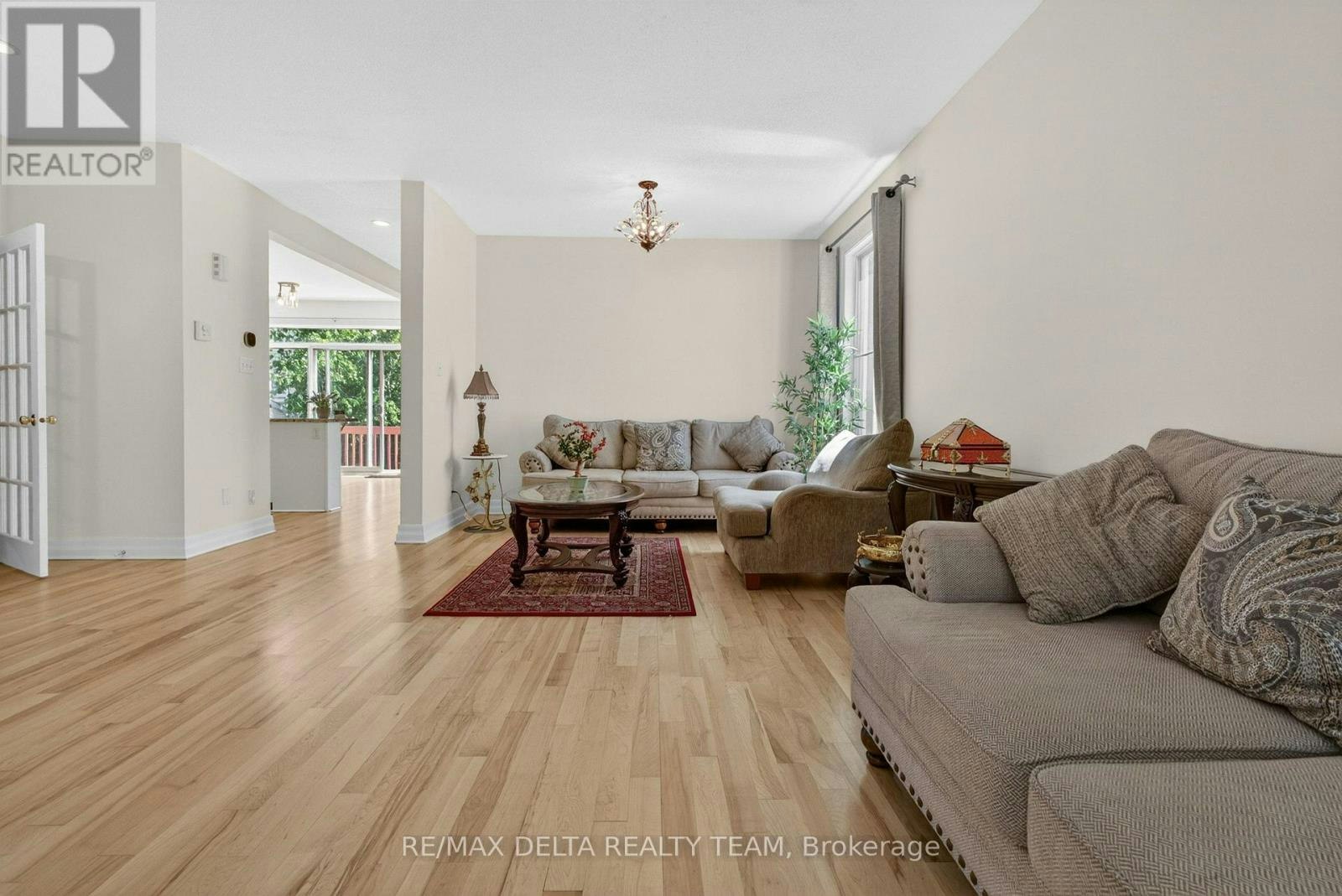 46 Birchfield Avenue, Ottawa, ON, K2M 2N5 - 15