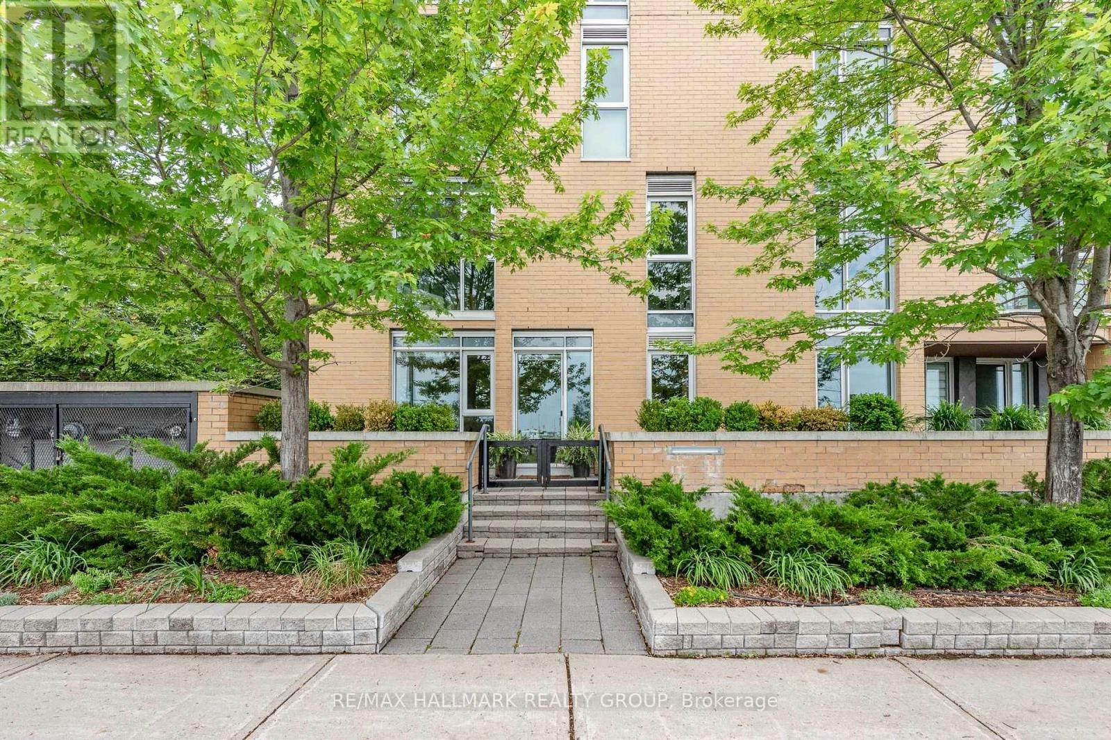 110-200 Lett Street, Ottawa, ON, K1R 0A7