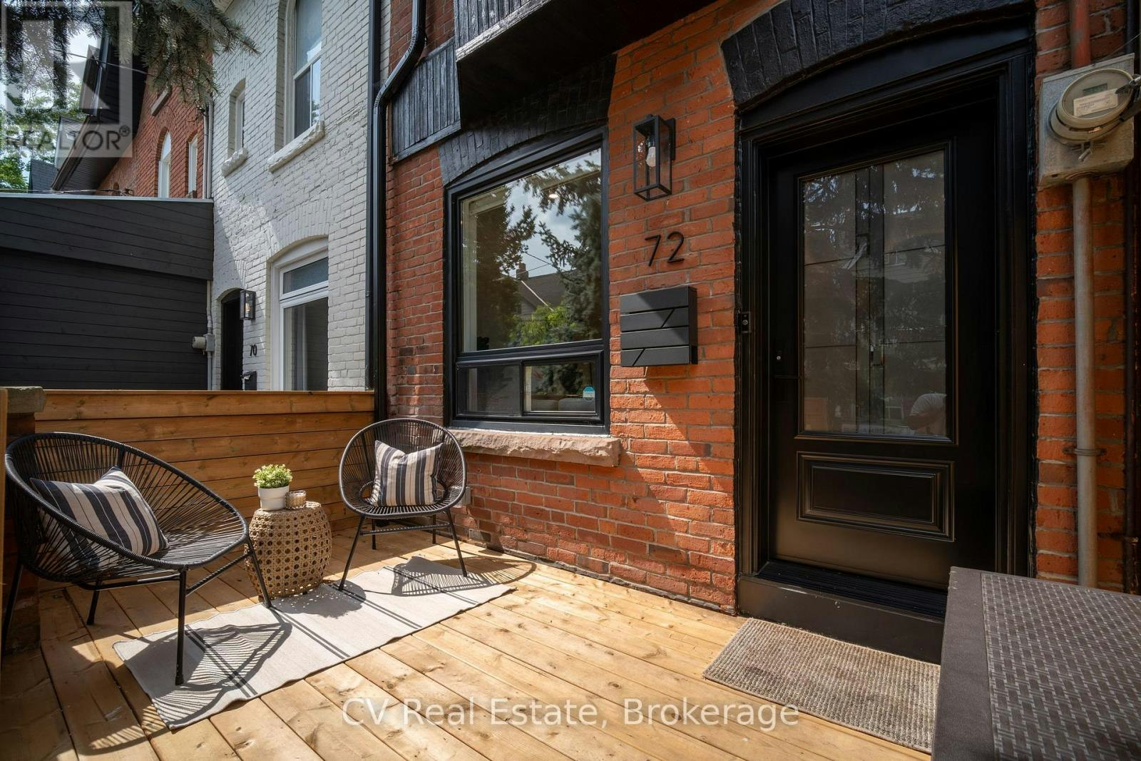 72 Hamilton Street, Toronto, ON, M4M 2C8