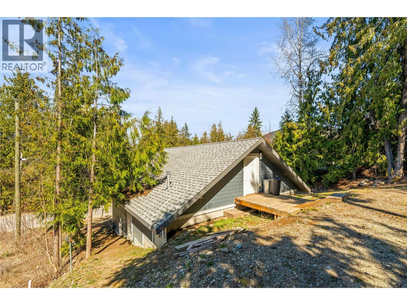 3071 Cedar Drive, Blind Bay, BC, V0E 2W2 - 14