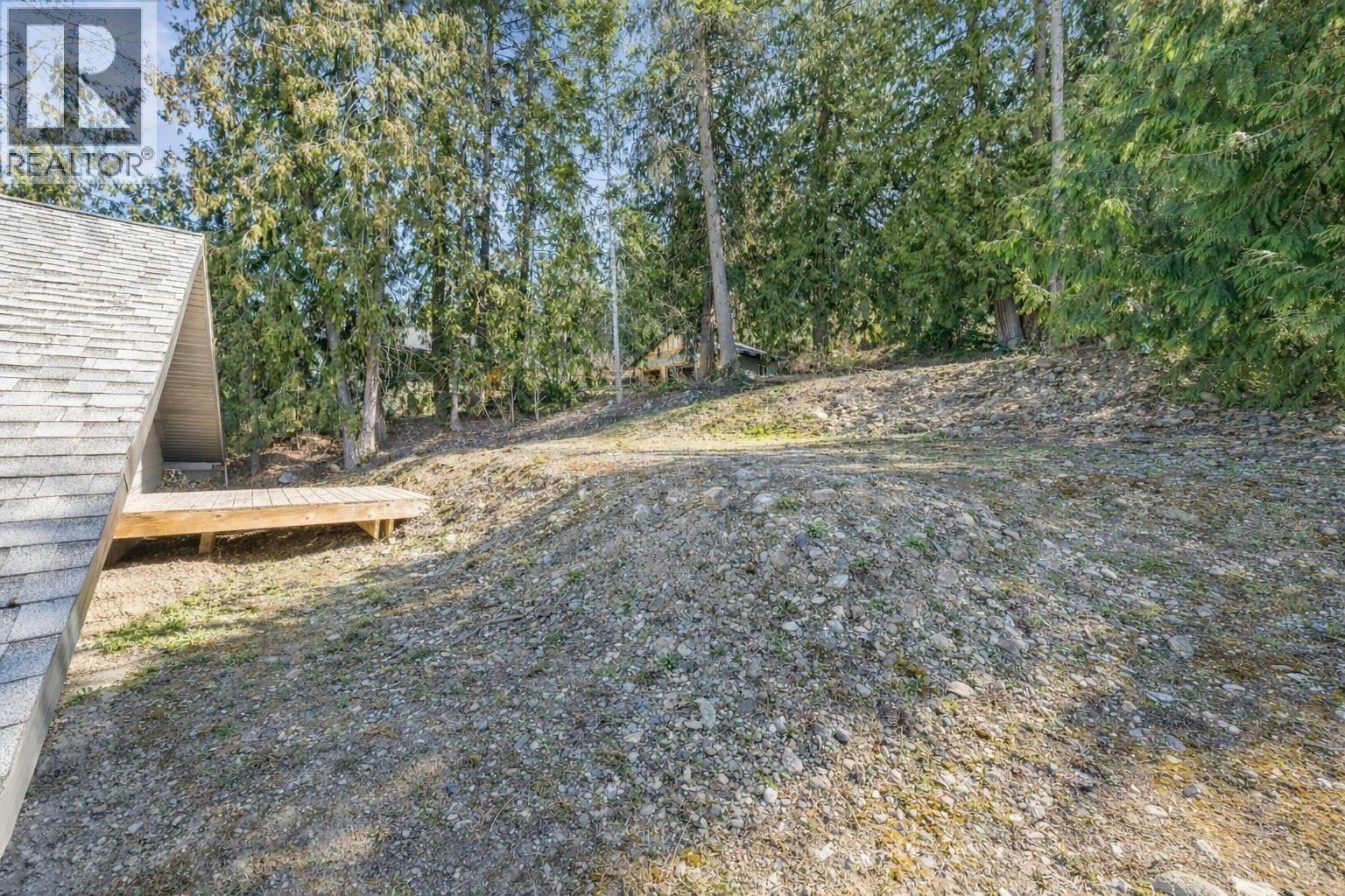 3071 Cedar Drive, Blind Bay, BC, V0E 2W2 - 10
