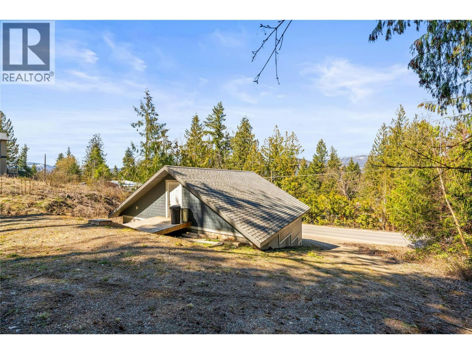 3071 Cedar Drive, Blind Bay, BC, V0E 2W2 - 15