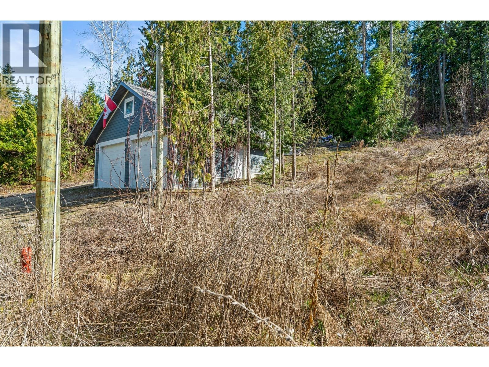3071 Cedar Drive, Blind Bay, BC, V0E 2W2 - 5