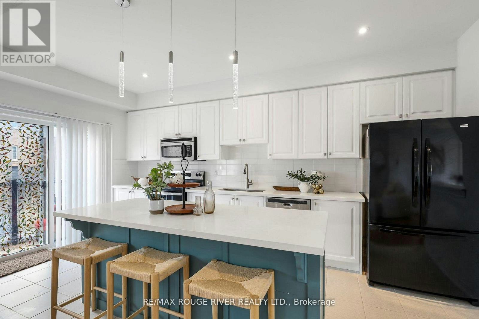 17 Devineridge Avenue, Ajax, ON, L1Z 0T1 - 7
