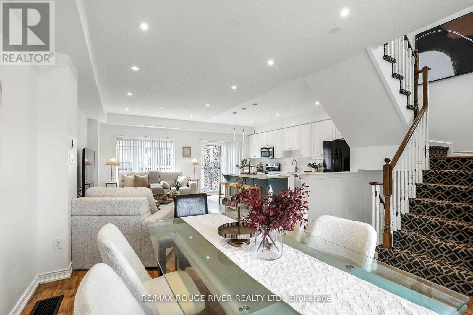 17 Devineridge Avenue, Ajax, ON, L1Z 0T1 - 18