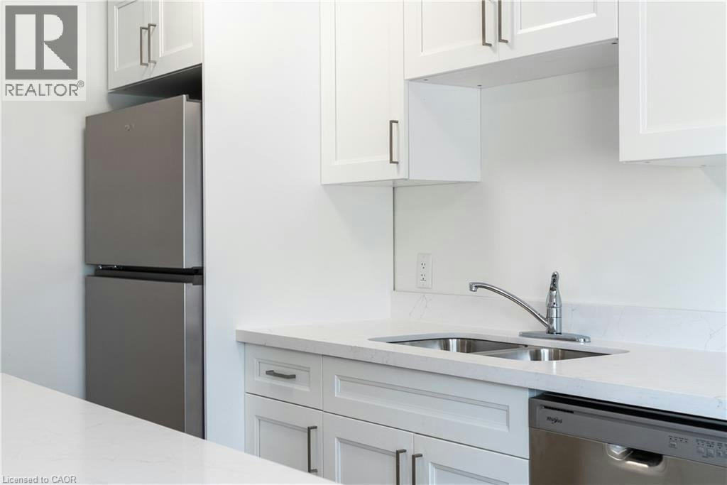 B-95 Kinzie Avenue, Kitchener, ON, N2A 1S5 - 12