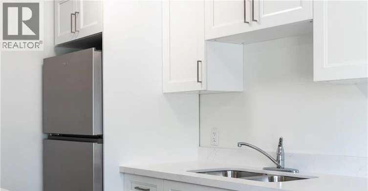 B-95 Kinzie Avenue, Kitchener, ON, N2A 1S5 - 12