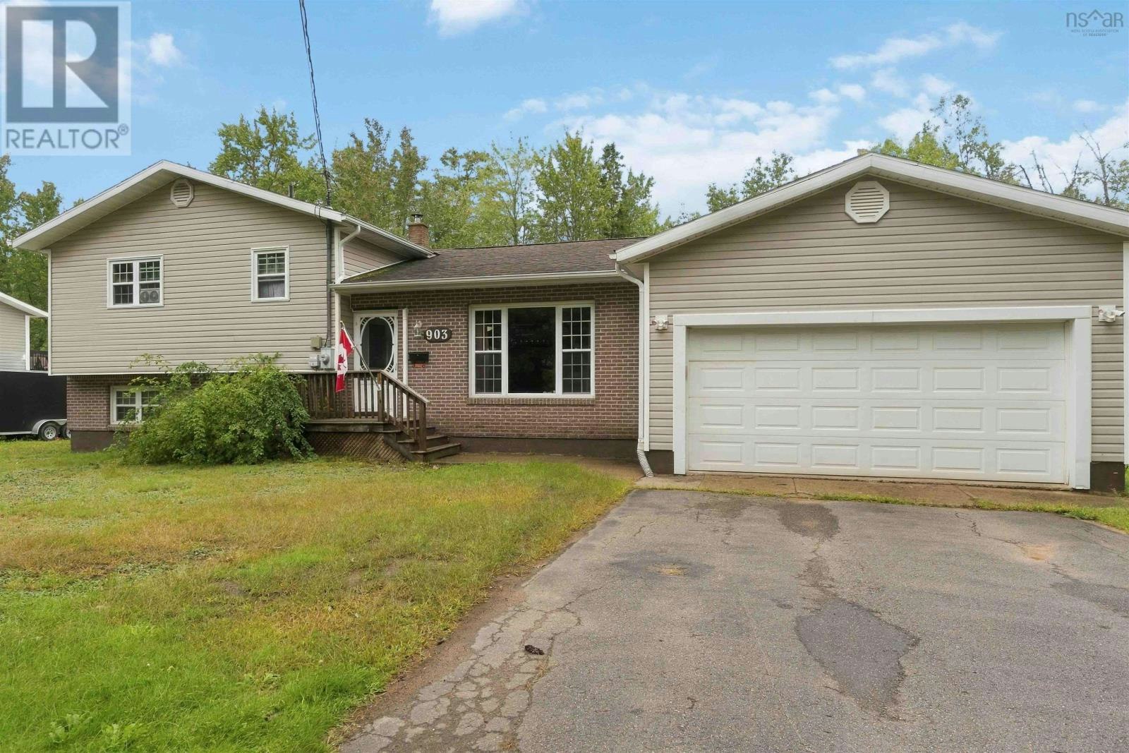 903 Dalmation Drive, Greenwood, NS, B0P 1N0