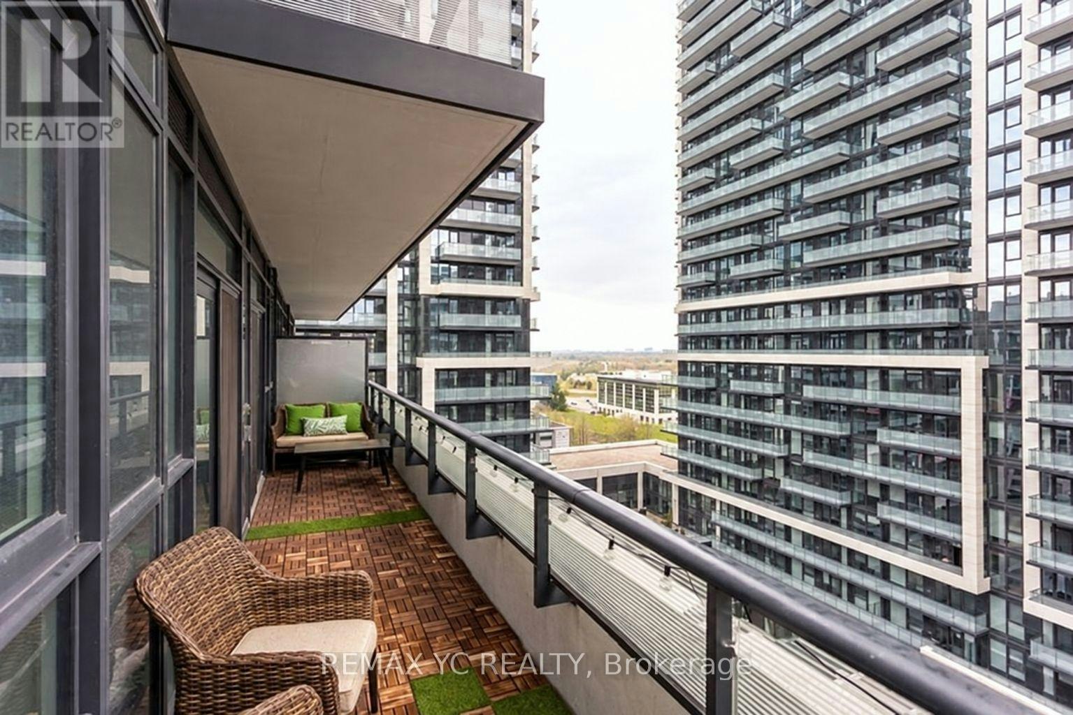 1012-75 Oneida Crescent, Richmond Hill, ON, L4B 0H3 - 10