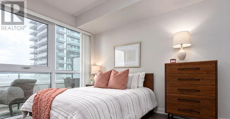 1012-75 Oneida Crescent, Richmond Hill, ON, L4B 0H3 - 8