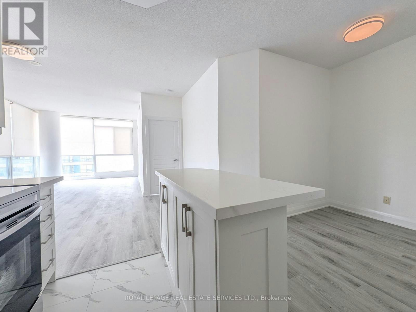 1008-225 Webb Drive, Mississauga, ON, L5B 4P2 - 8