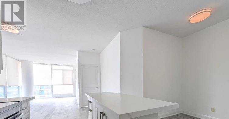 1008-225 Webb Drive, Mississauga, ON, L5B 4P2 - 8