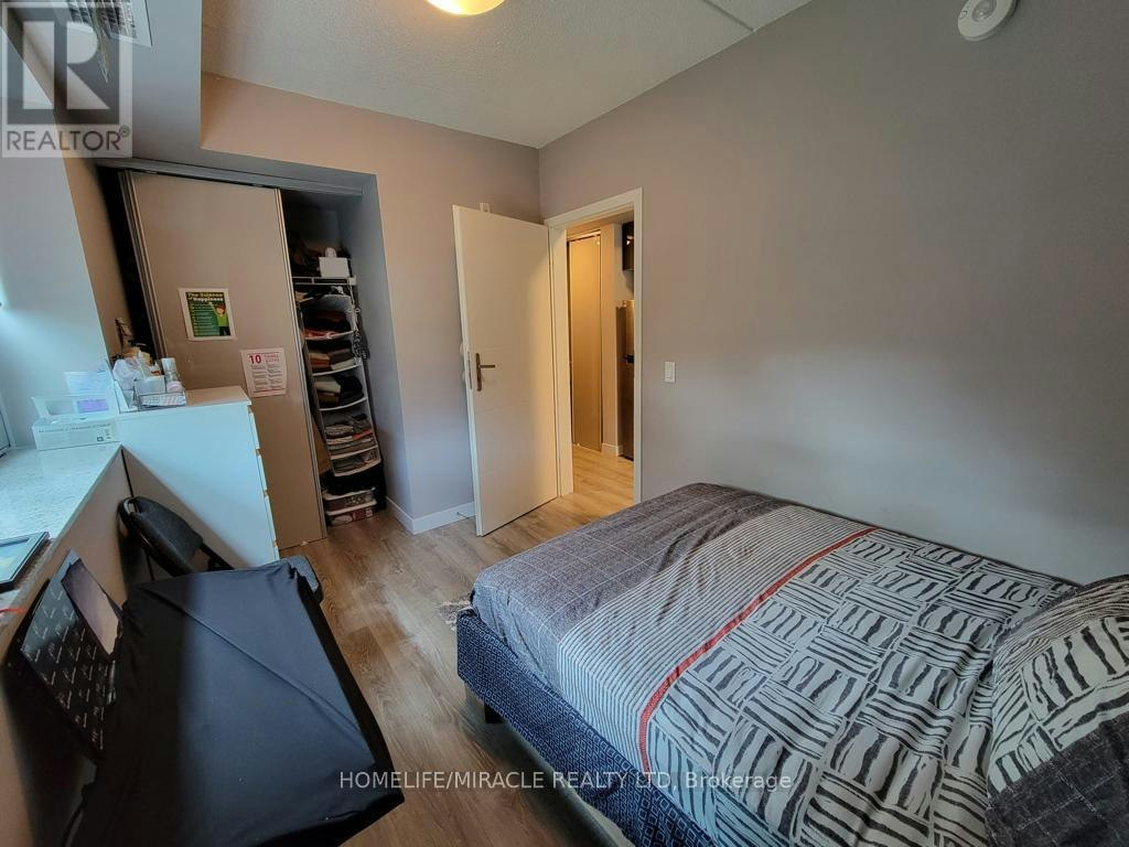207-250 Albert Street, Waterloo, ON, N2L 0H5 - 2