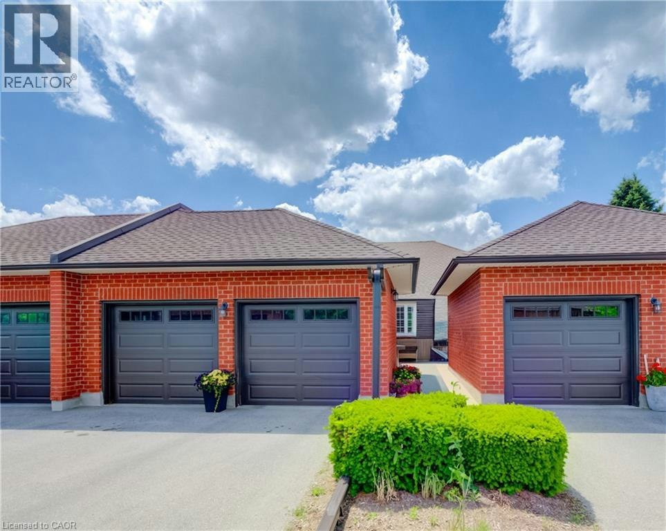 18-10 Isherwood Avenue, Cambridge, ON, N1R 8L5