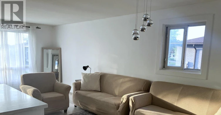 UPPER-17 Mellenby Street, Hamilton, ON, L8J 1E6 - 8