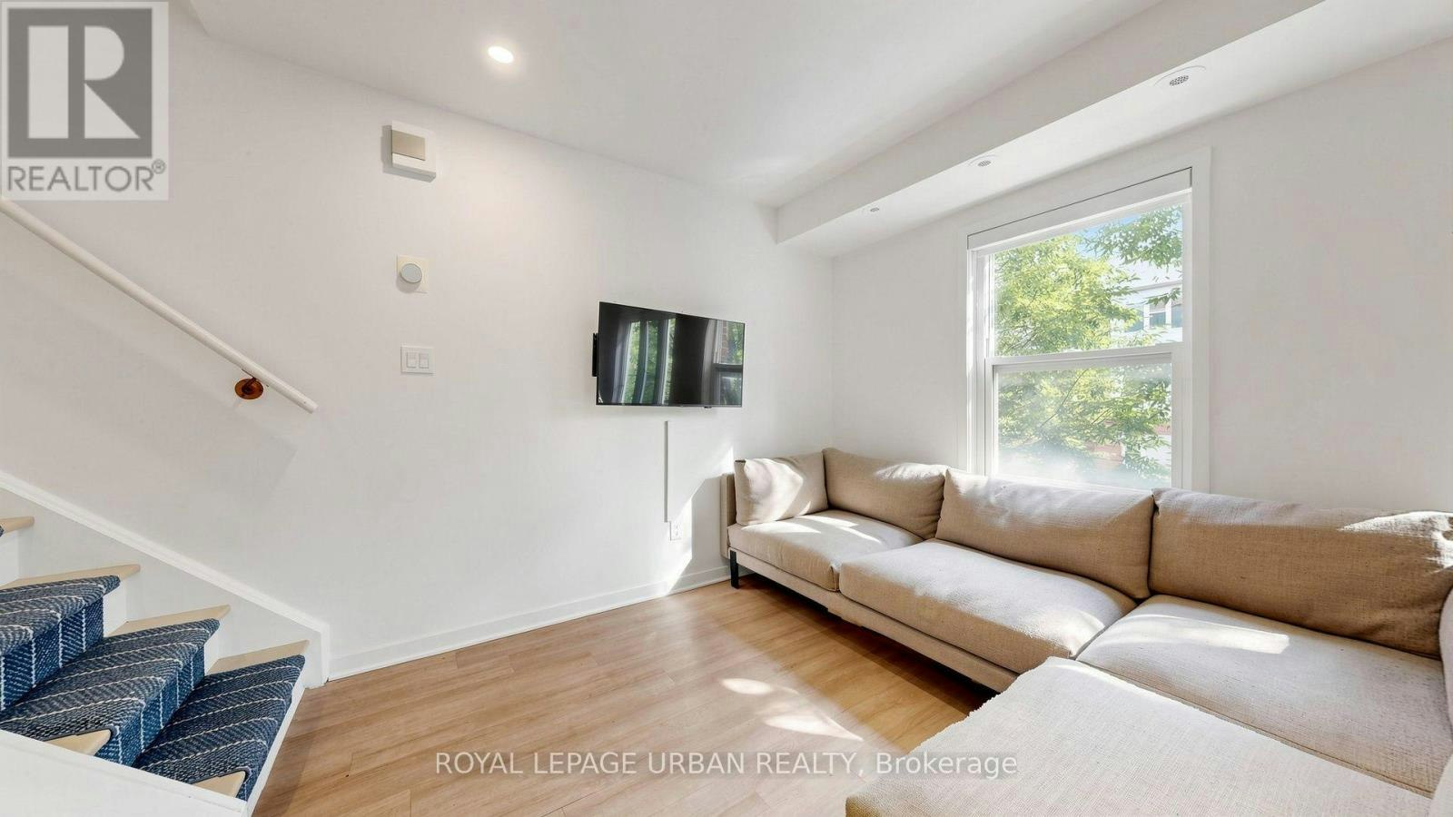 2-76 Munro Street, Toronto, ON, M4M 2S9 - 9