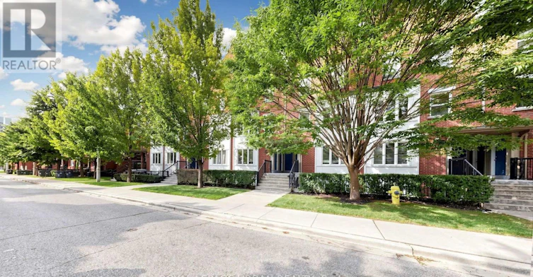 2-76 Munro Street, Toronto, ON, M4M 2S9