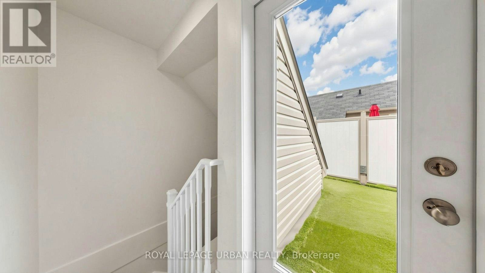 2-76 Munro Street, Toronto, ON, M4M 2S9 - 28