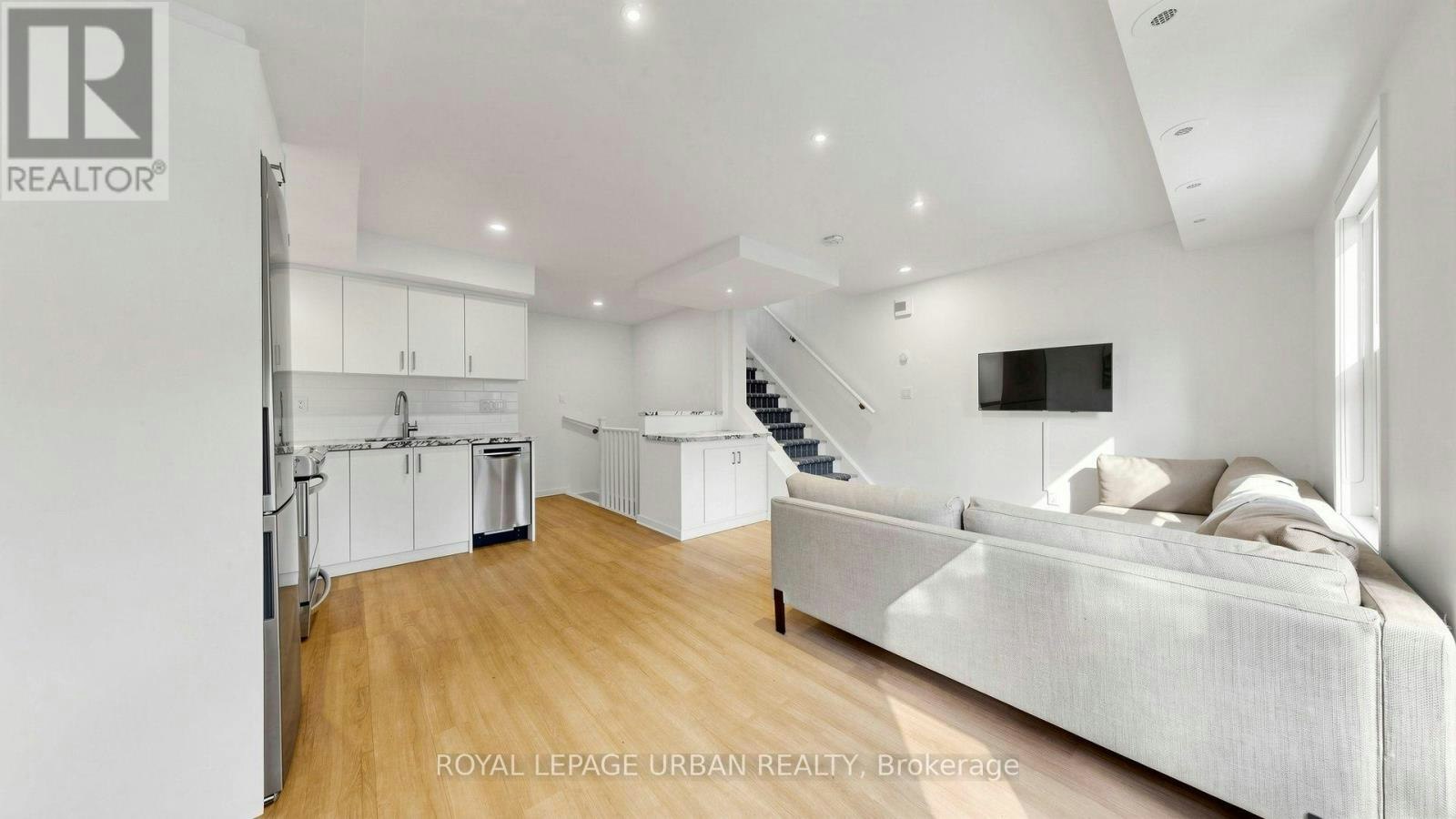 2-76 Munro Street, Toronto, ON, M4M 2S9 - 15