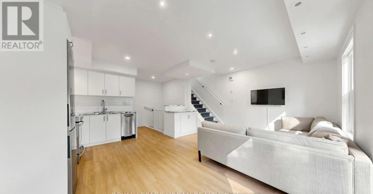 2-76 Munro Street, Toronto, ON, M4M 2S9 - 15
