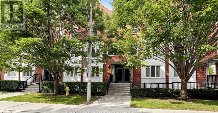 2-76 Munro Street, Toronto, ON, M4M 2S9 - 2