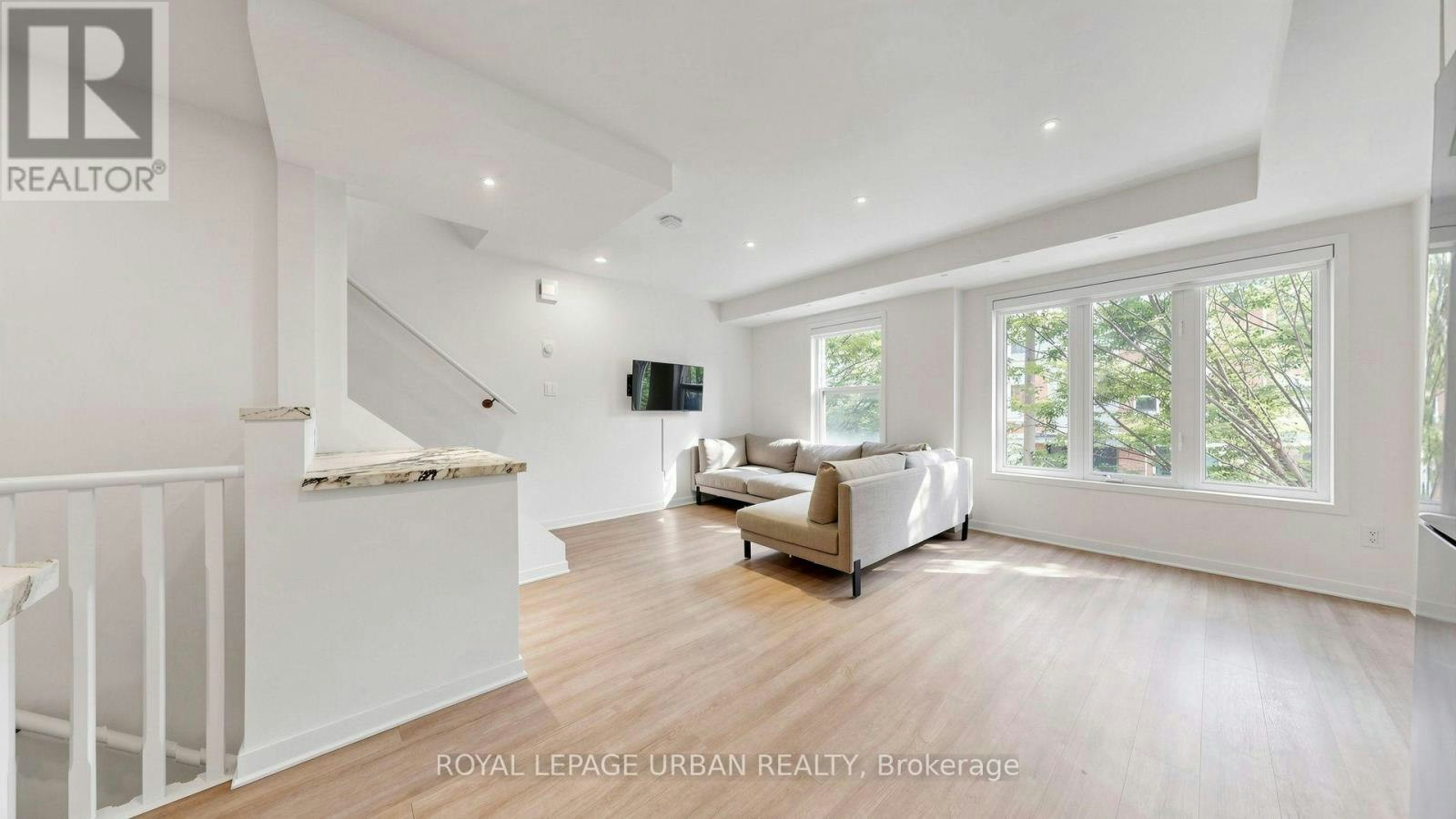 2-76 Munro Street, Toronto, ON, M4M 2S9 - 14