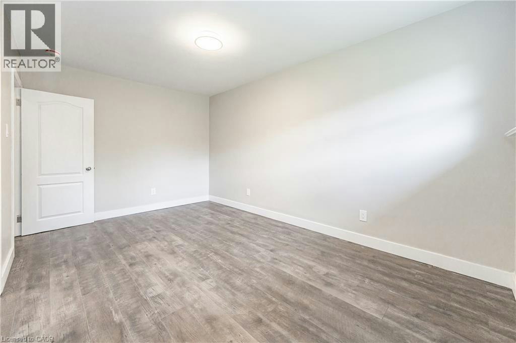 Upper-62 Sandra Avenue, Kitchener, ON, N2M 1Z6 - 13